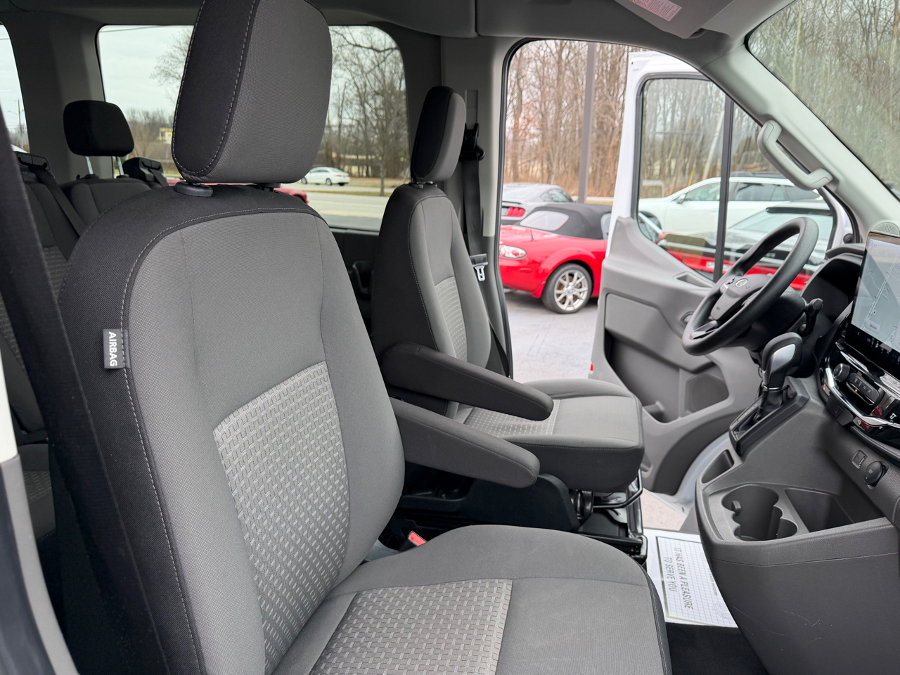 Ford Transit Passenger Wagon T-350 148" Med Roof XLT RWD 2023