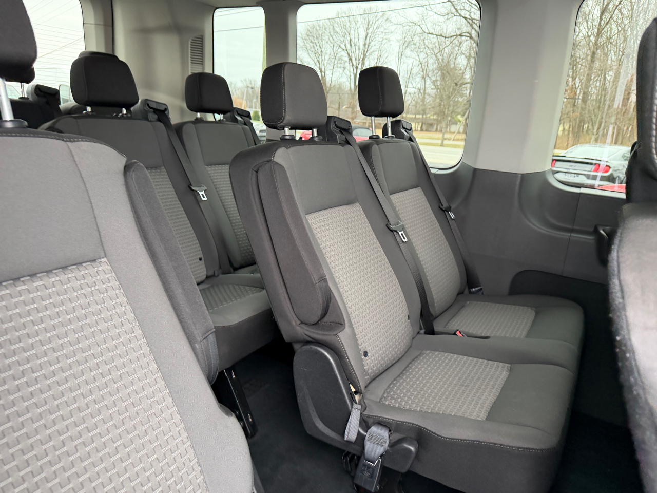 Ford Transit Passenger Wagon T-350 148" Med Roof XLT RWD 2023