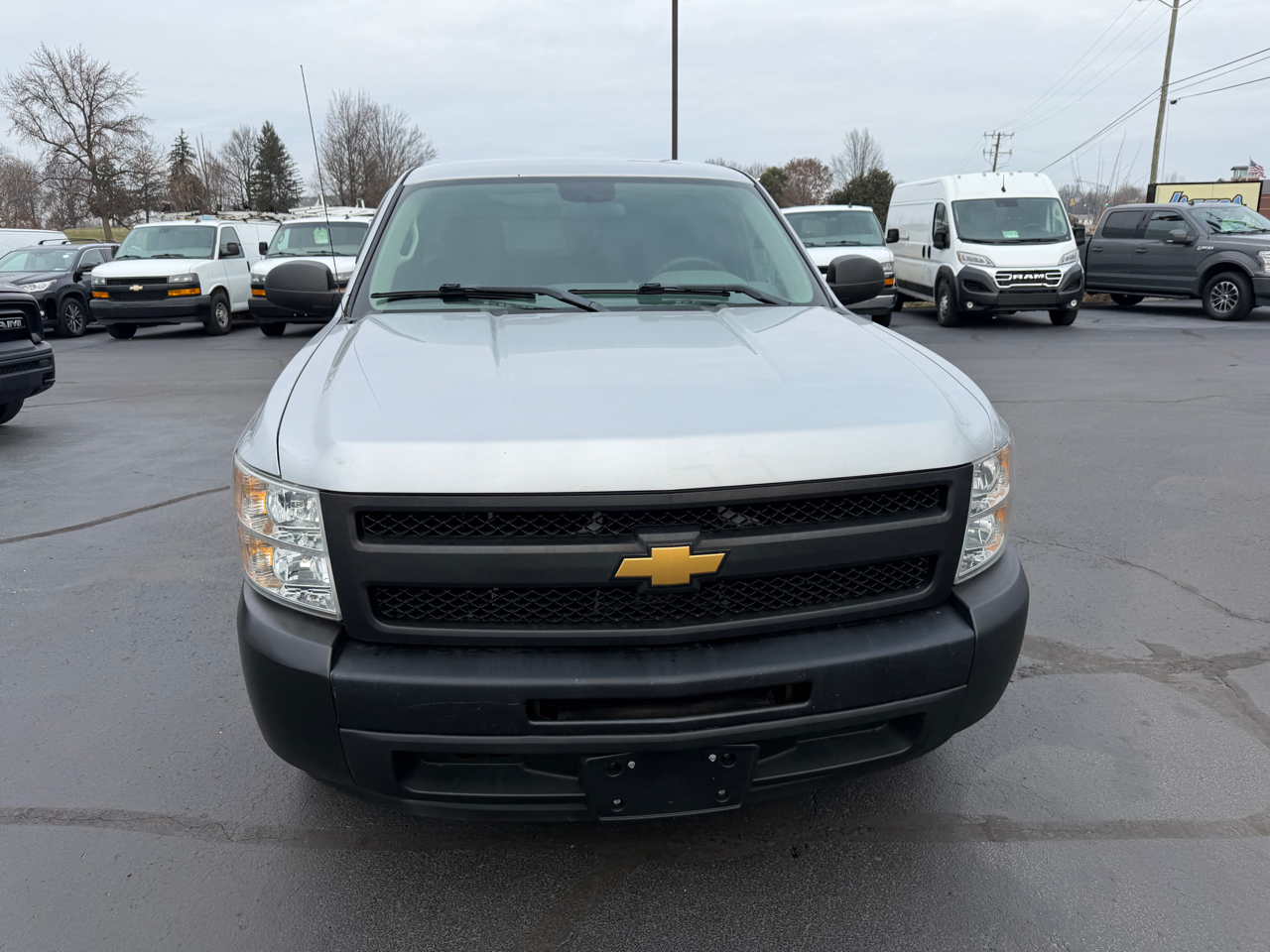 Chevrolet Silverado 1500 2WD Reg Cab 119.0" Work Truck 2012