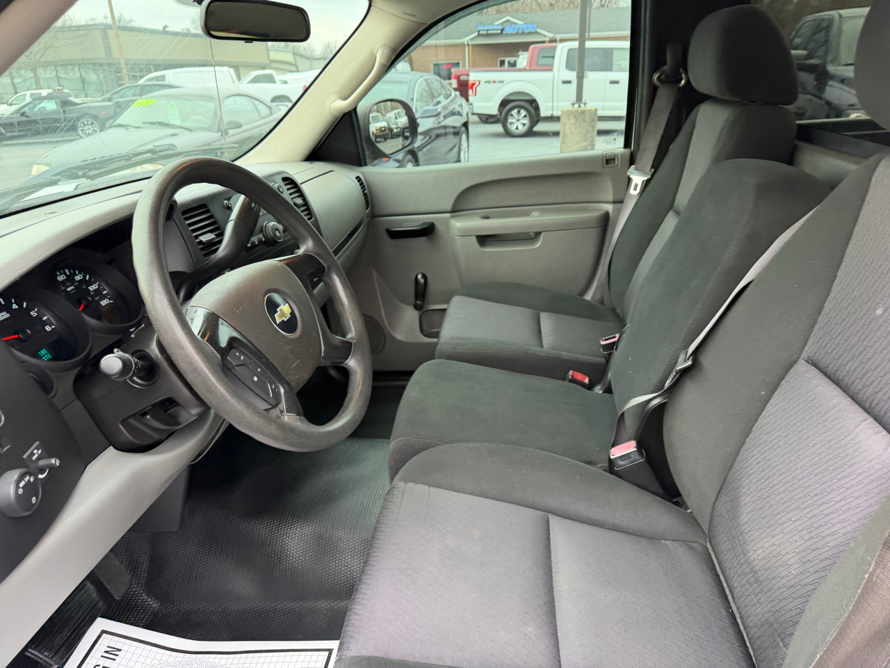 Chevrolet Silverado 1500 2WD Reg Cab 119.0" Work Truck 2012