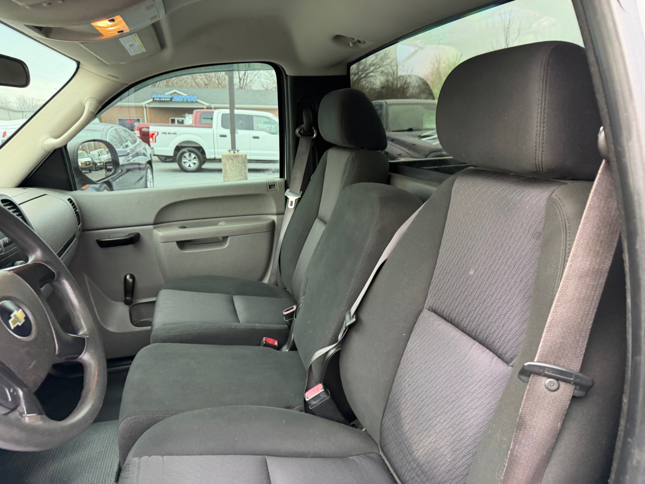 Chevrolet Silverado 1500 2WD Reg Cab 119.0" Work Truck 2012