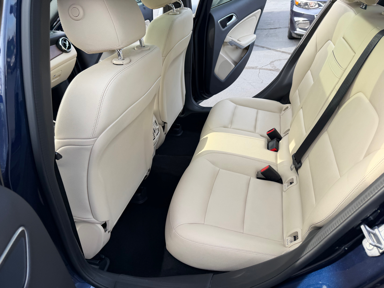 Mercedes-Benz GLA GLA 250 4MATIC SUV 2018