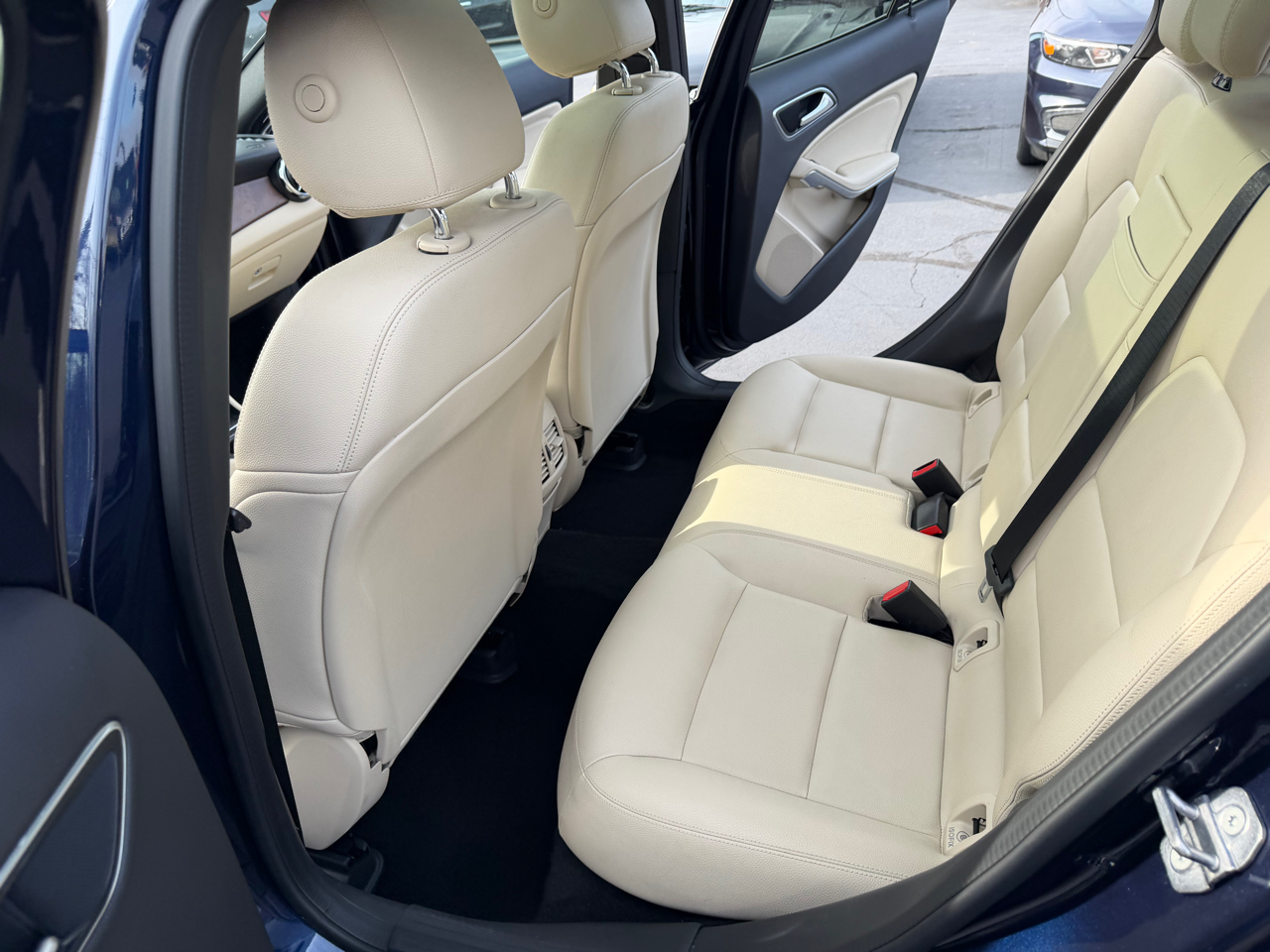 Mercedes-Benz GLA GLA 250 4MATIC SUV 2018