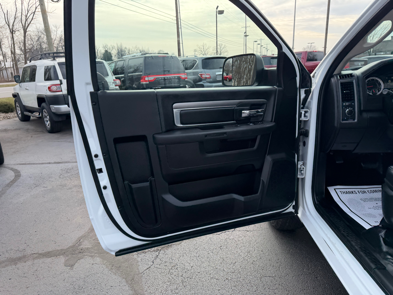 RAM 1500 Classic Tradesman 4x2 Reg Cab 8' Box 2022