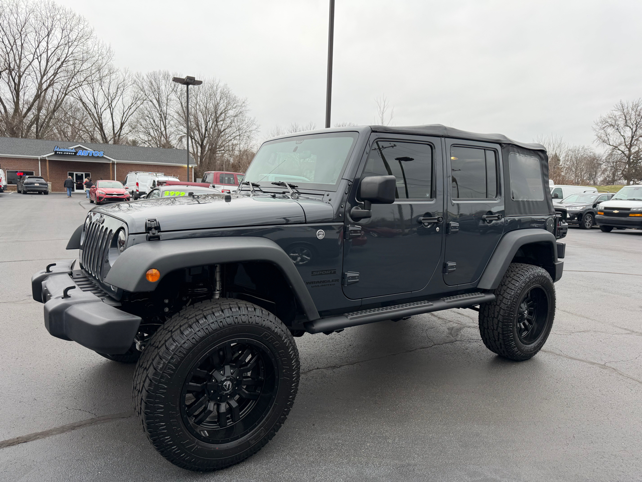 Jeep Wrangler Unlimited 4WD 4dr Sport 2016