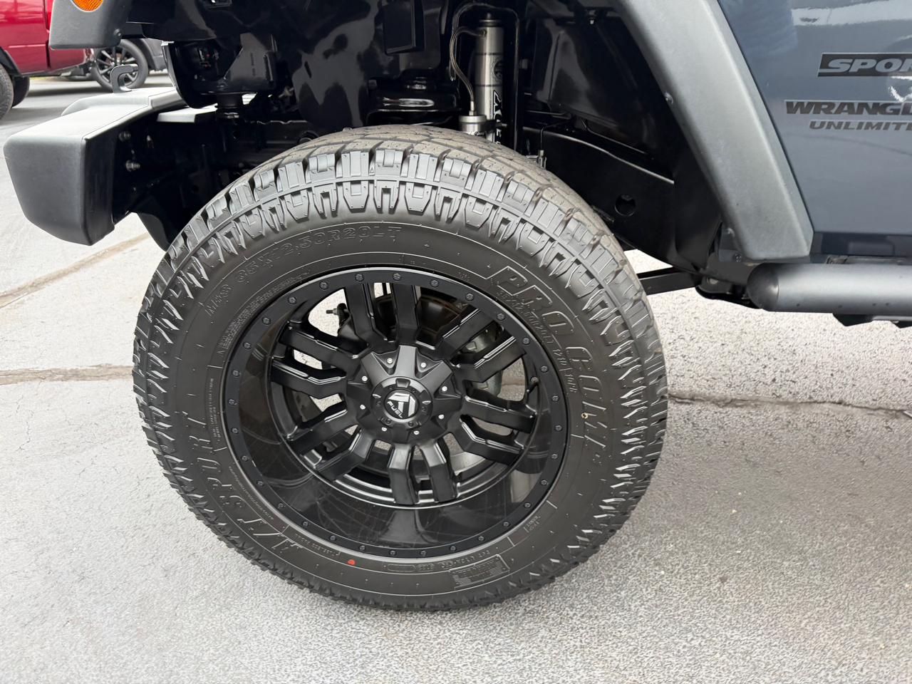 Jeep Wrangler Unlimited 4WD 4dr Sport 2016