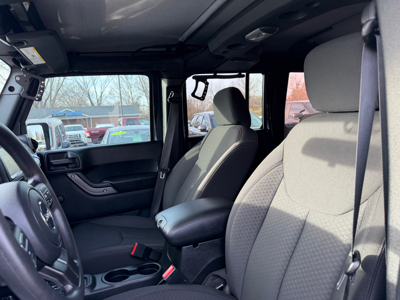 Jeep Wrangler Unlimited 4WD 4dr Sport 2016