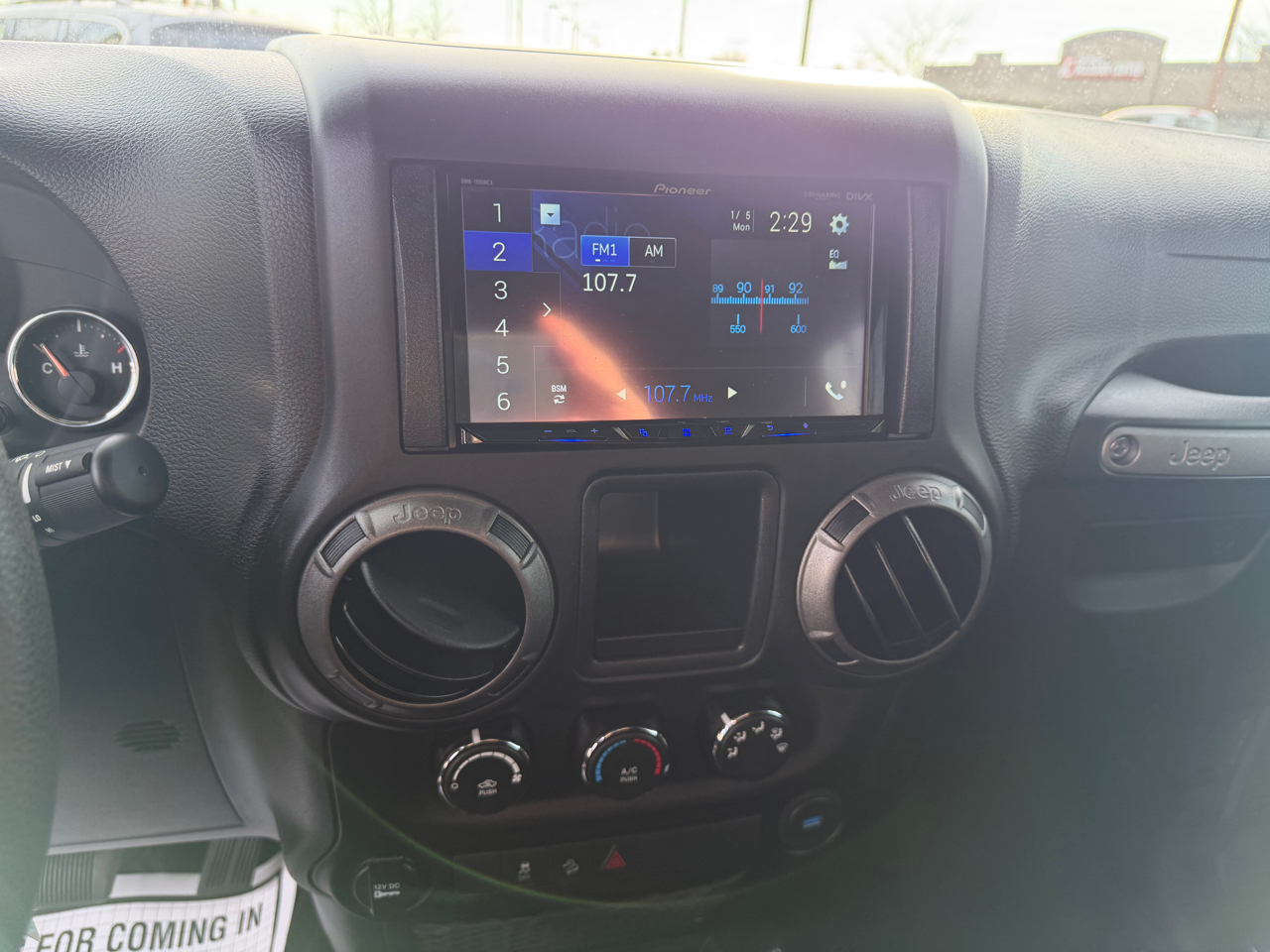 Jeep Wrangler Unlimited 4WD 4dr Sport 2016