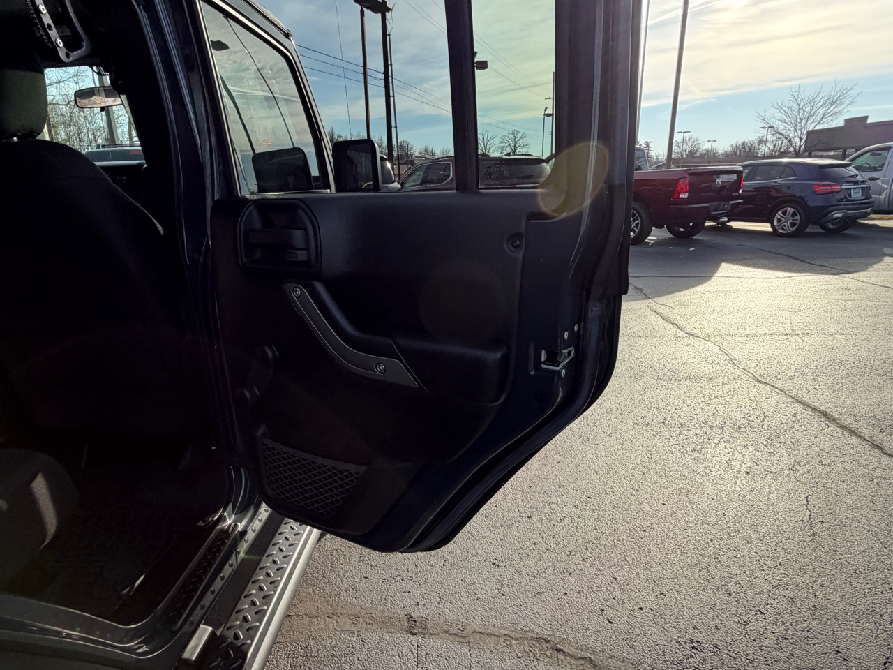 Jeep Wrangler Unlimited 4WD 4dr Sport 2016