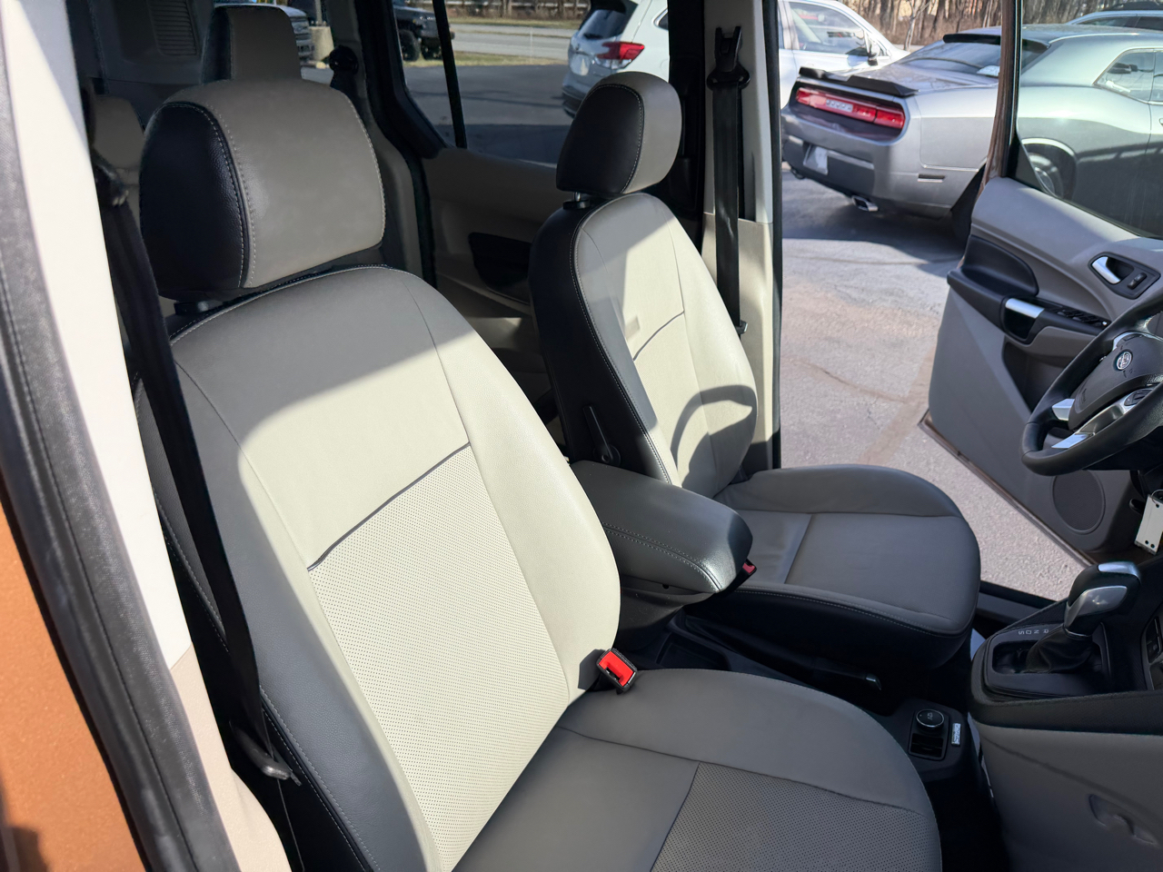 Ford Transit Connect Wagon 4dr Wgn SWB XLT w/Rear Liftgate 2014