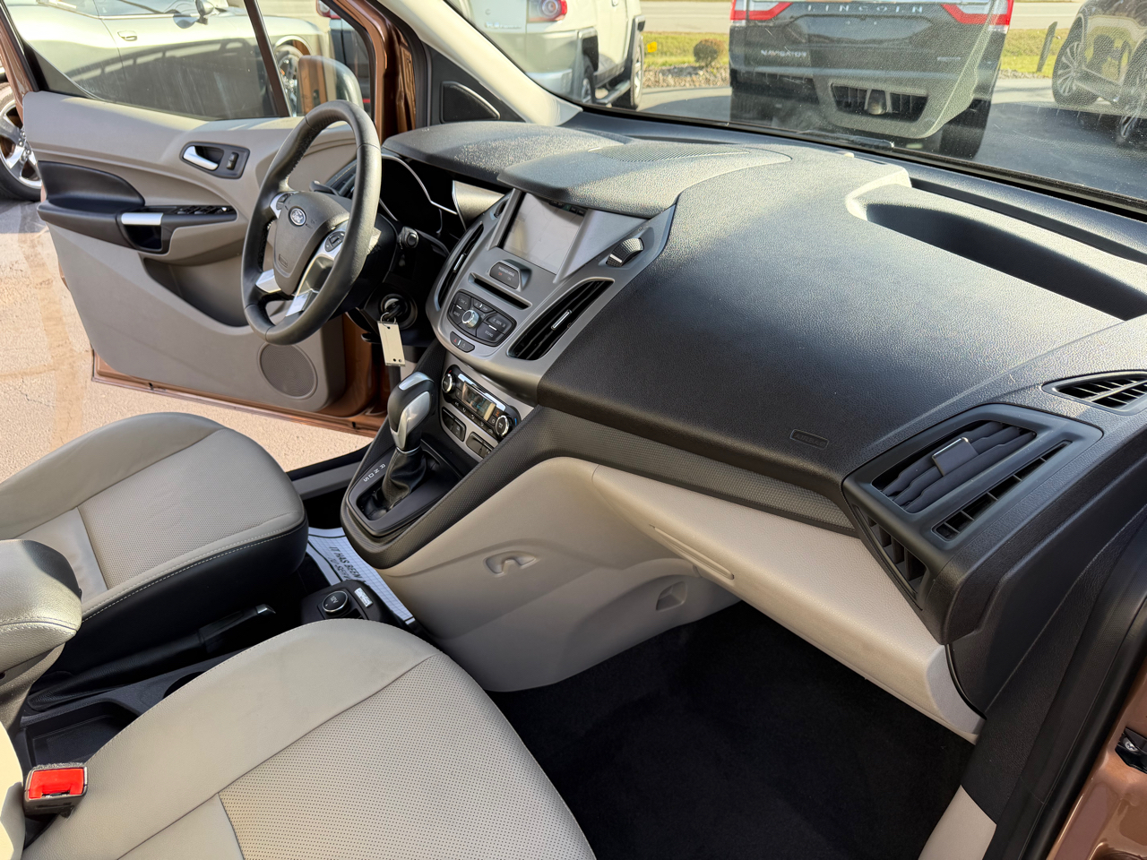 Ford Transit Connect Wagon 4dr Wgn SWB XLT w/Rear Liftgate 2014