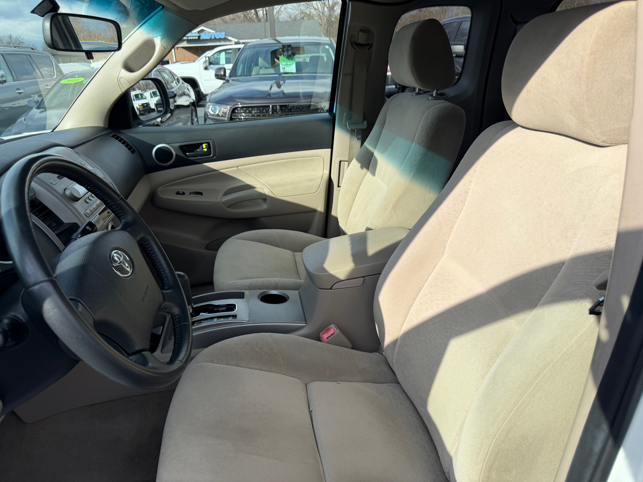 Toyota Tacoma Access 128" PreRunner V6 Auto Natl 2006