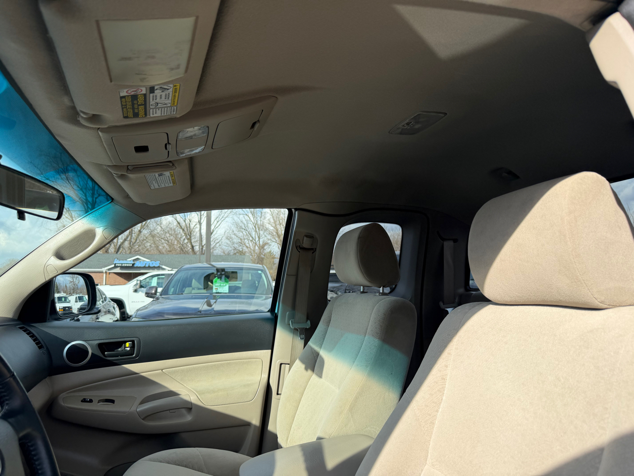 Toyota Tacoma Access 128" PreRunner V6 Auto Natl 2006