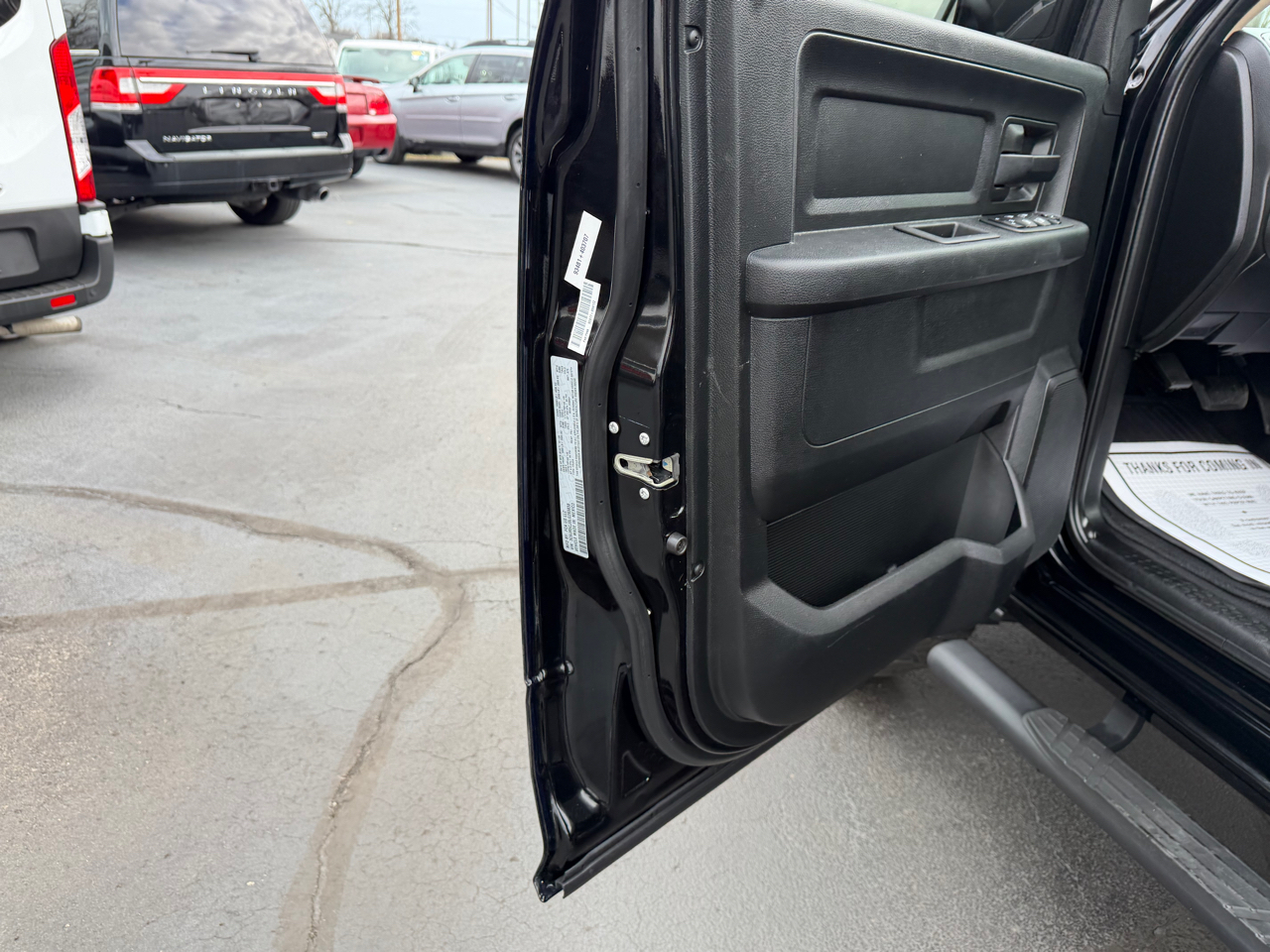 RAM 2500 Tradesman 4x4 Crew Cab 6'4" Box 2020