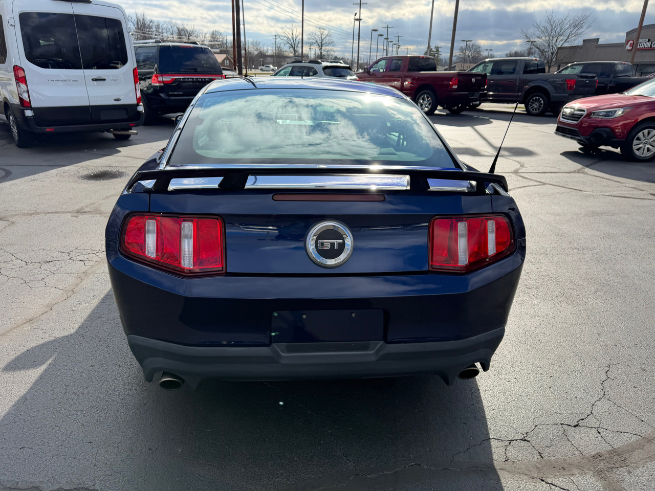 Ford Mustang  2011