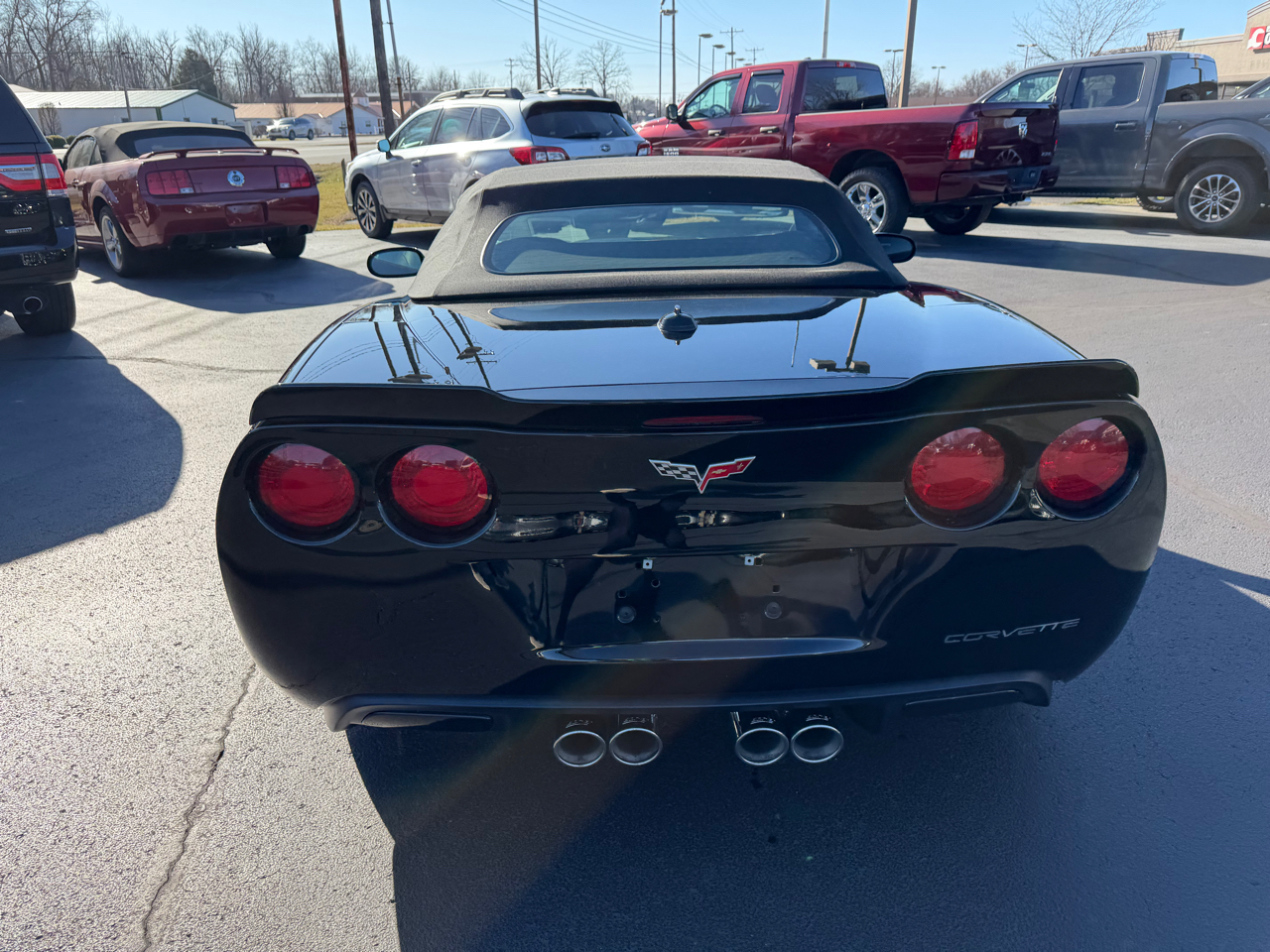Chevrolet Corvette 2dr Convertible 2005