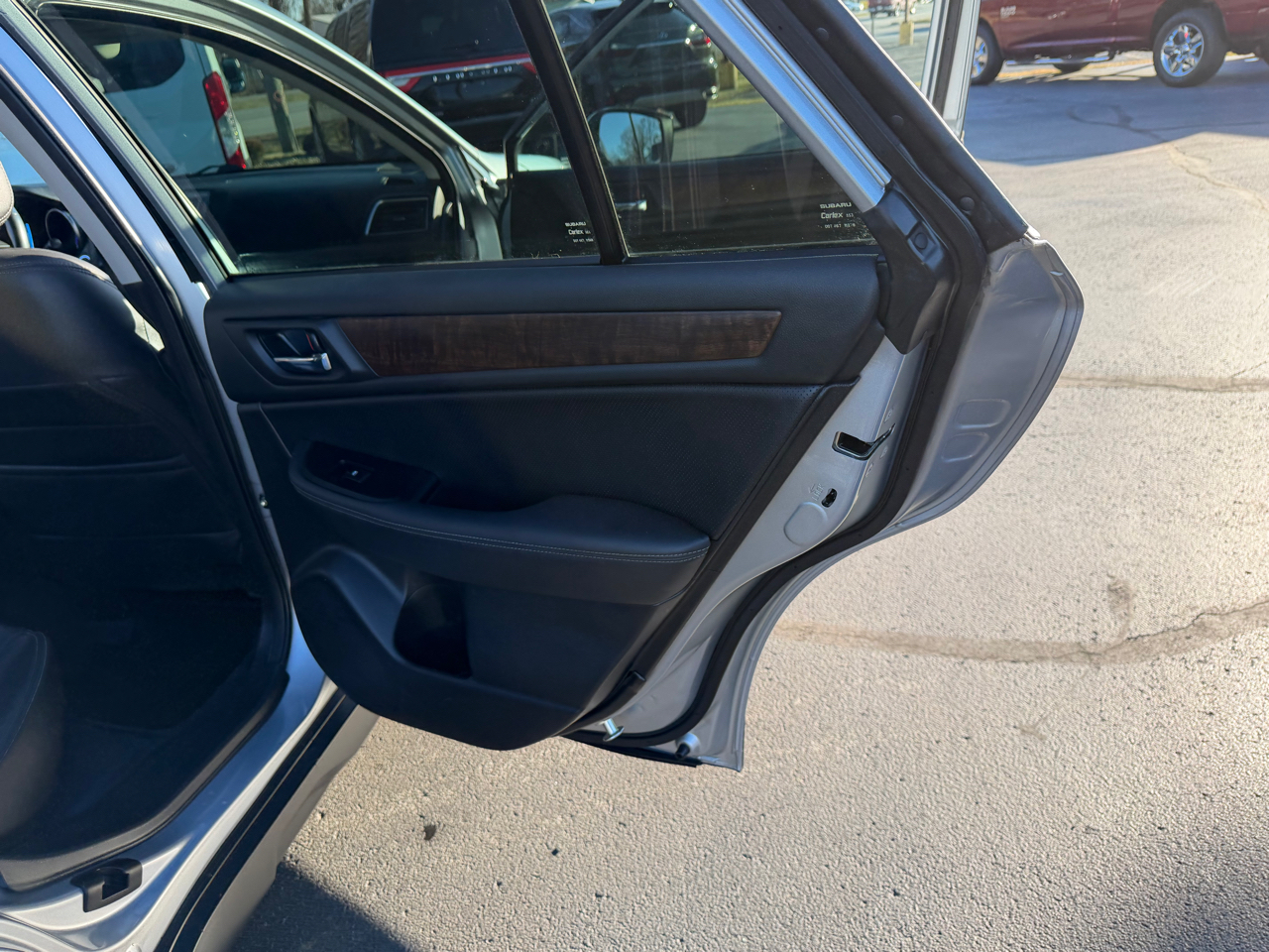 Subaru Outback 2.5i Limited 2017