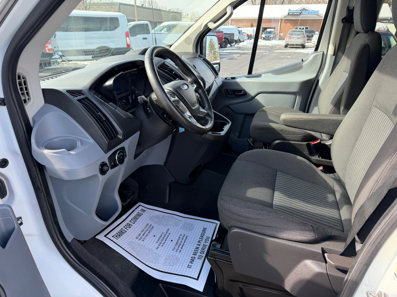 Ford Transit Wagon T-350 148" Low Roof XLT Swing-Out RH Dr 2016