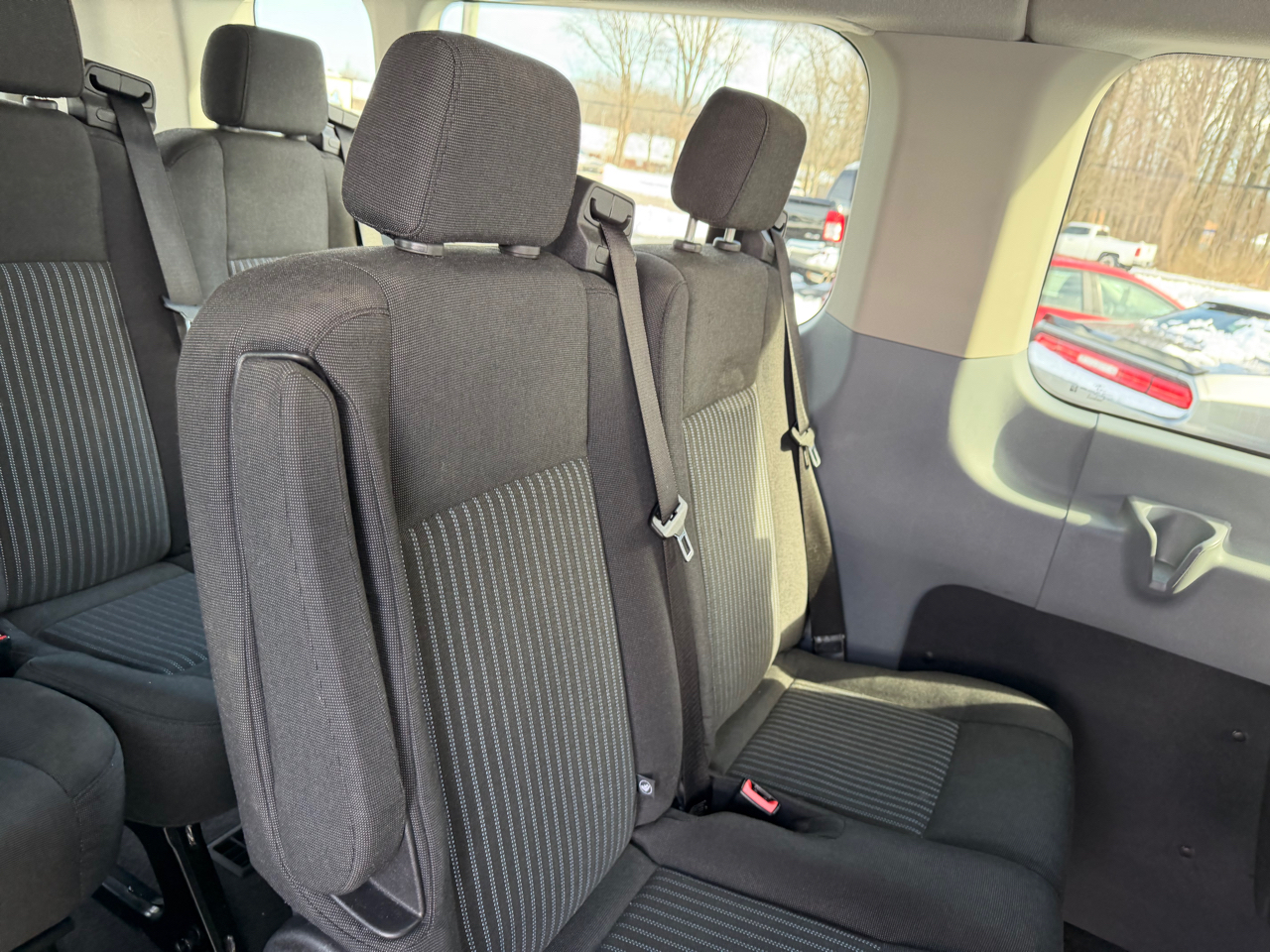 Ford Transit Wagon T-350 148" Low Roof XLT Swing-Out RH Dr 2016