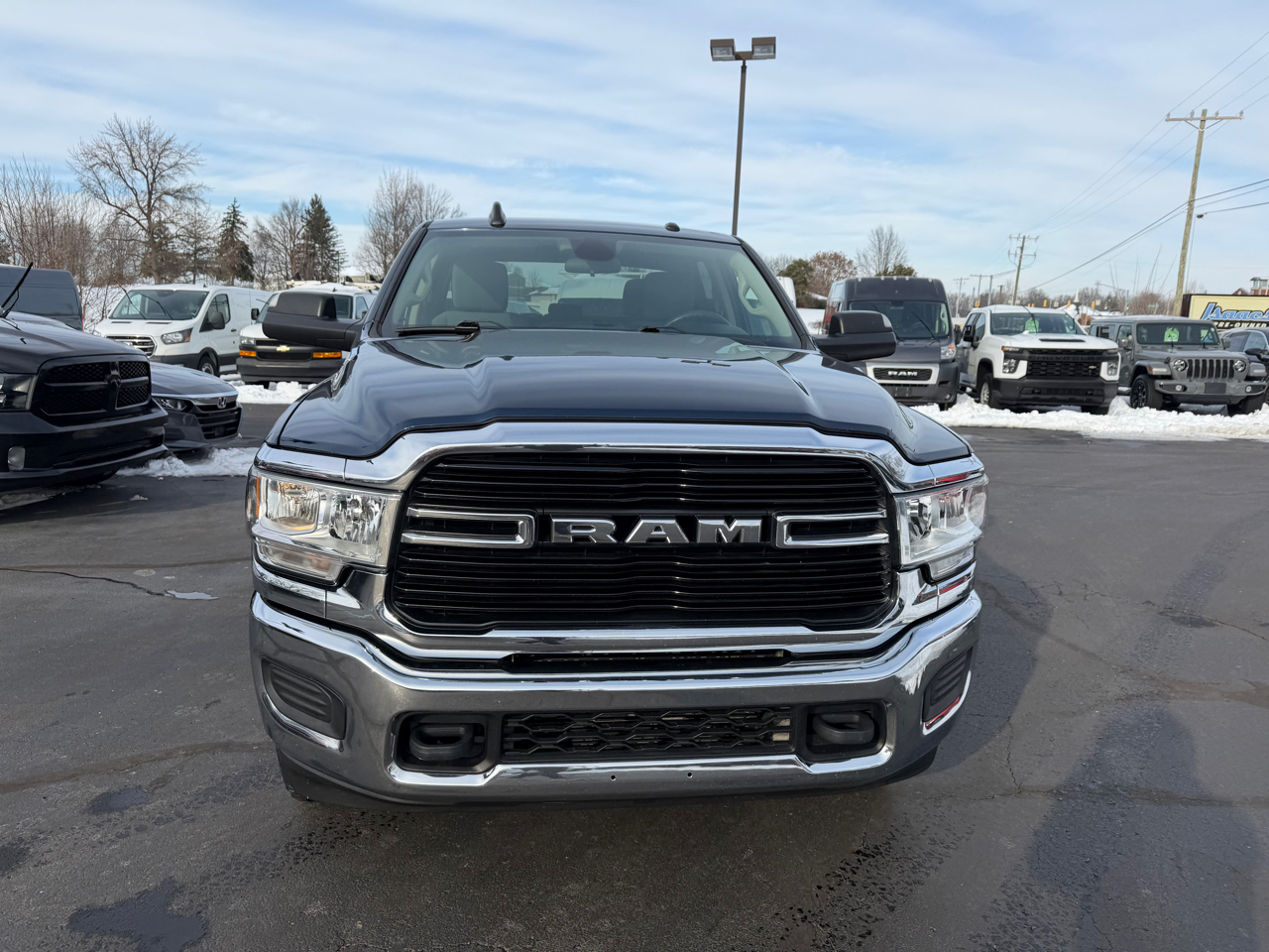 RAM 2500 Big Horn 4x4 Crew Cab 6'4" Box 2019