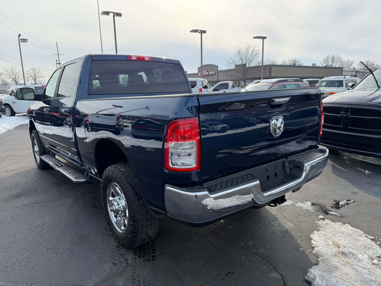 RAM 2500 Big Horn 4x4 Crew Cab 6'4" Box 2019