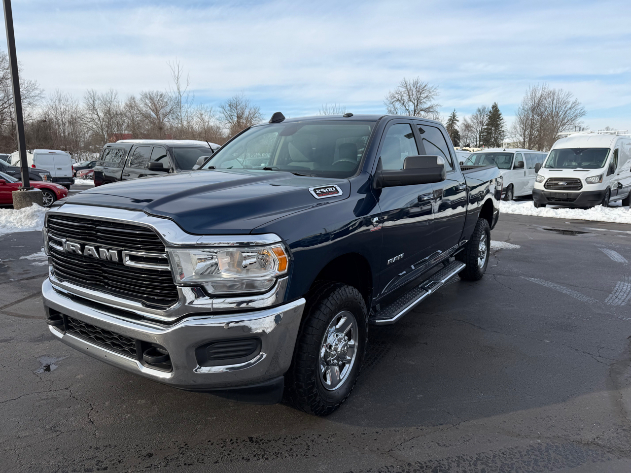 RAM 2500 Big Horn 4x4 Crew Cab 6'4" Box 2019