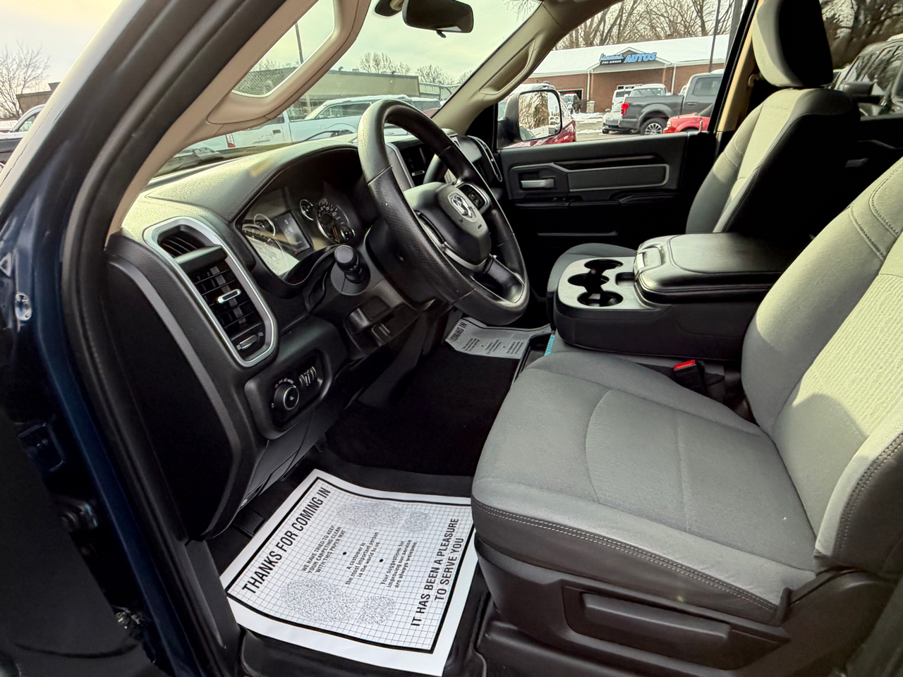 RAM 2500 Big Horn 4x4 Crew Cab 6'4" Box 2019