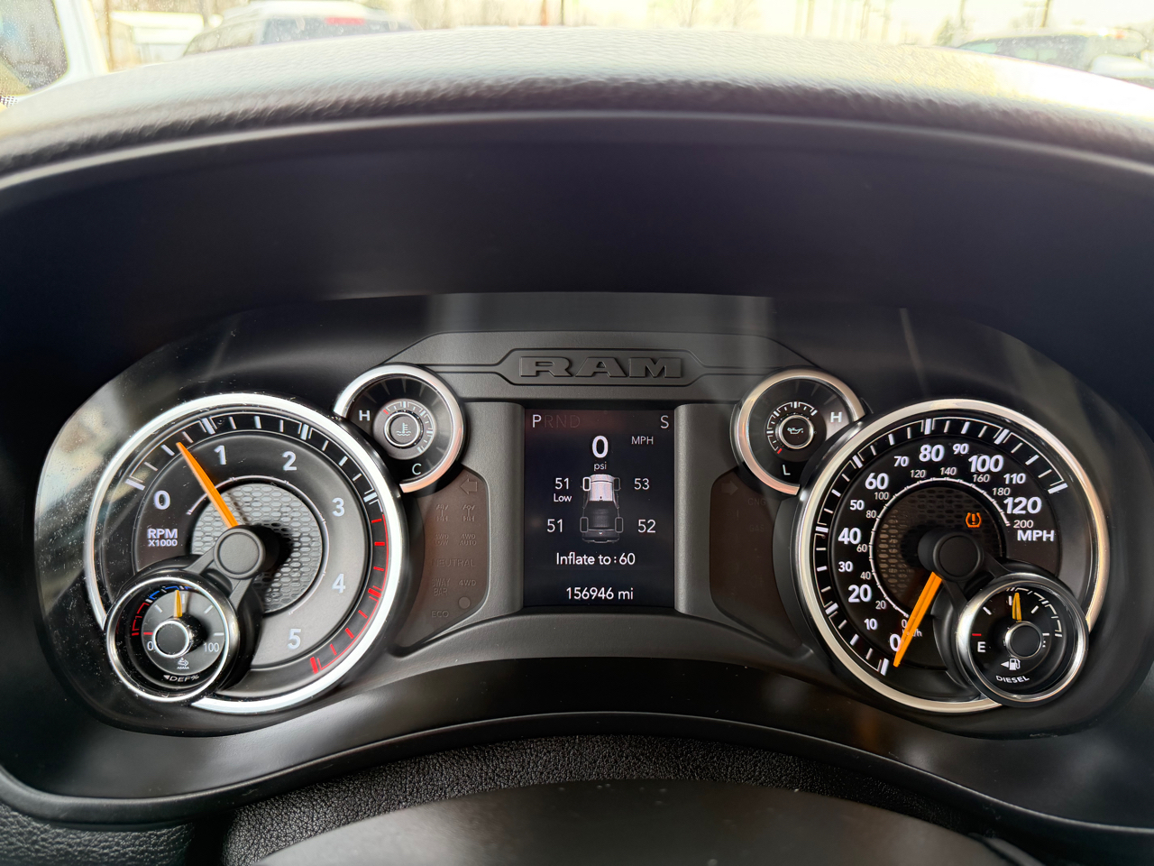 RAM 2500 Big Horn 4x4 Crew Cab 6'4" Box 2019