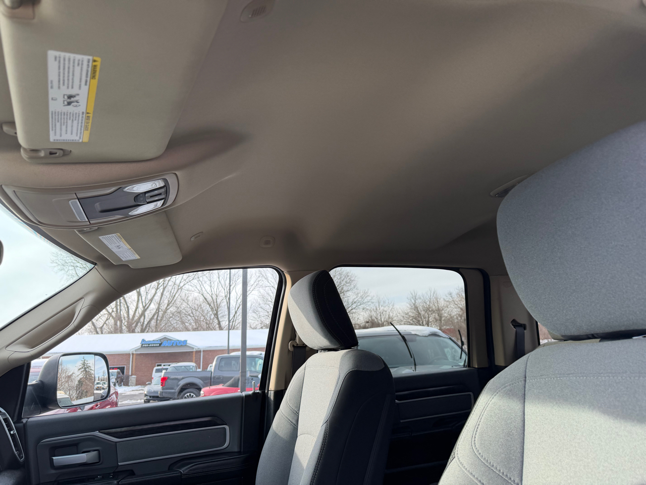 RAM 2500 Big Horn 4x4 Crew Cab 6'4" Box 2019