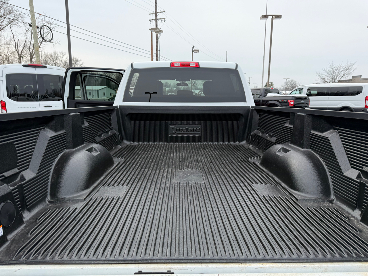 RAM 3500 Tradesman 4x4 Crew Cab 8' Box 2023