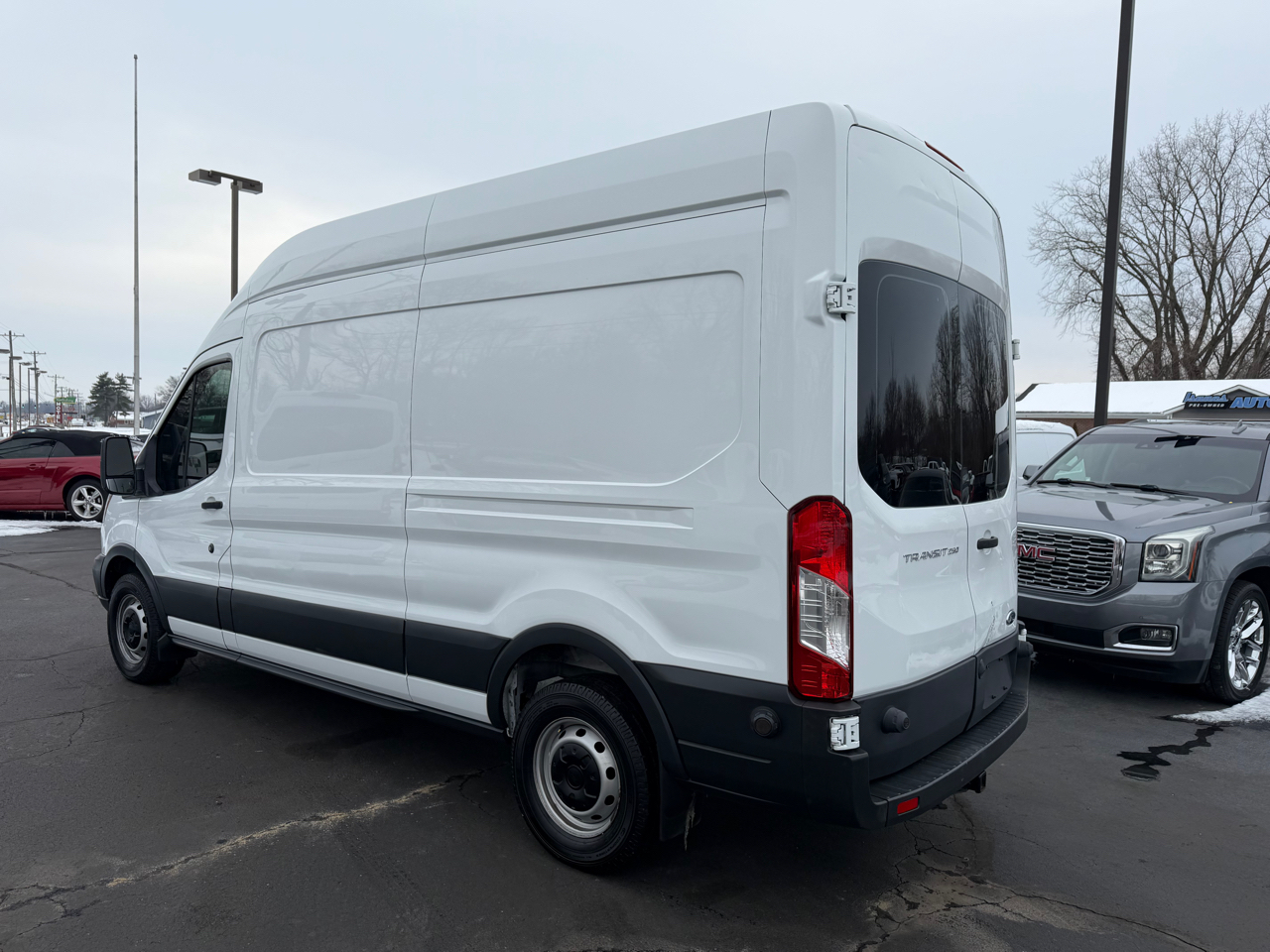 Ford Transit Van T-250 148" Hi Rf 9000 GVWR Sliding RH Dr 2017