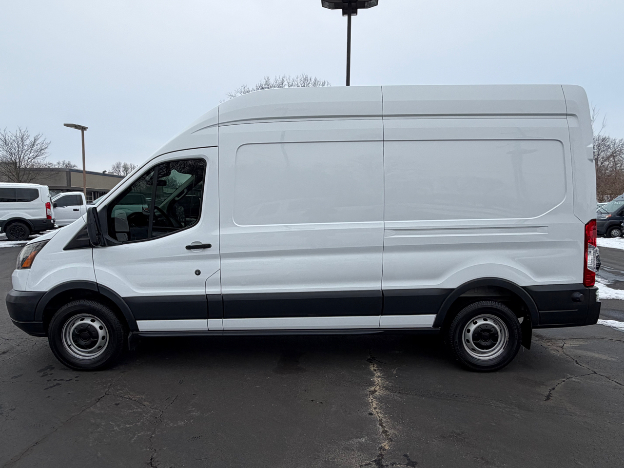 Ford Transit Van T-250 148" Hi Rf 9000 GVWR Sliding RH Dr 2017