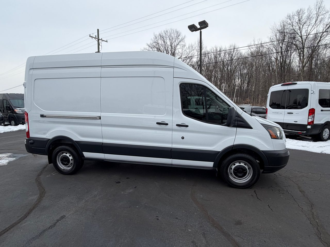 Ford Transit Van T-250 148" Hi Rf 9000 GVWR Sliding RH Dr 2017