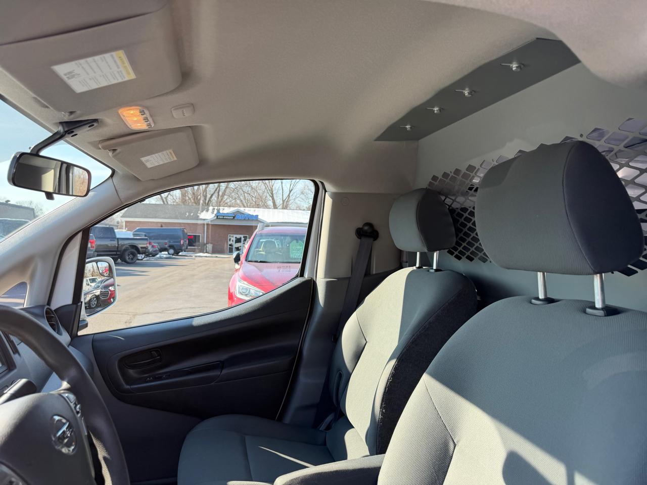 Nissan NV200 Compact Cargo I4 SV 2020