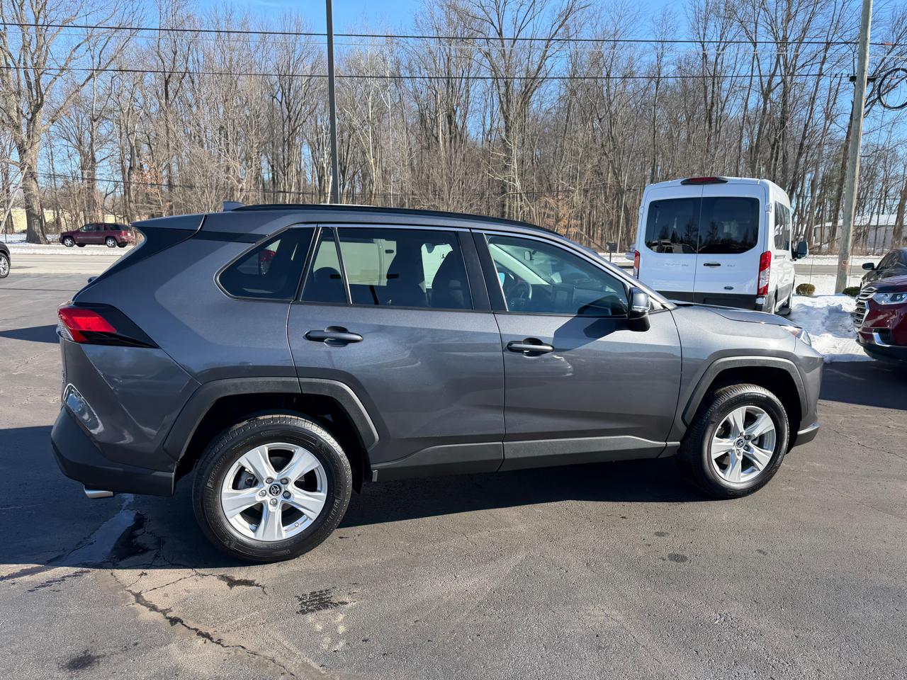 Toyota RAV4 XLE AWD 2019