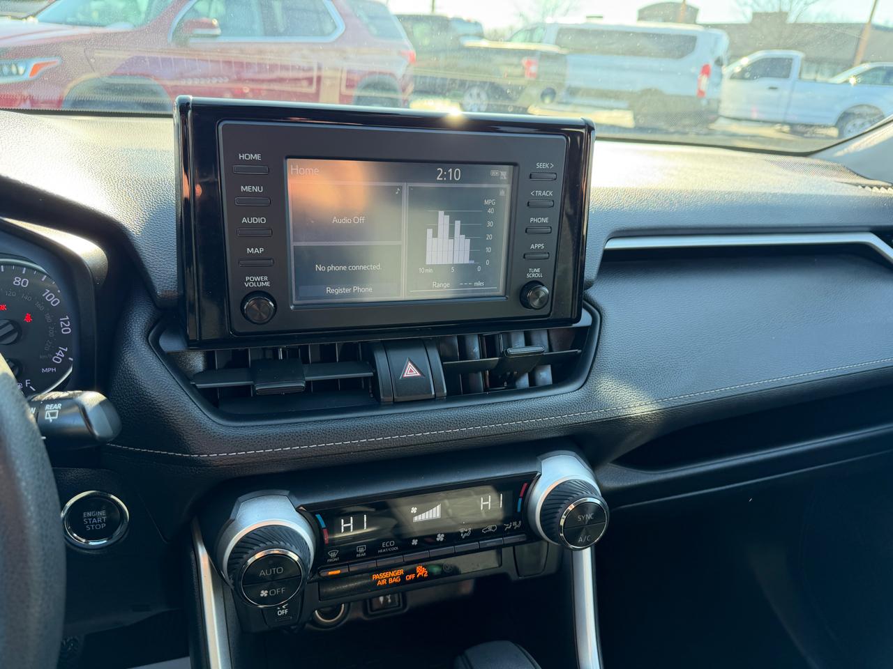 Toyota RAV4 XLE AWD 2019