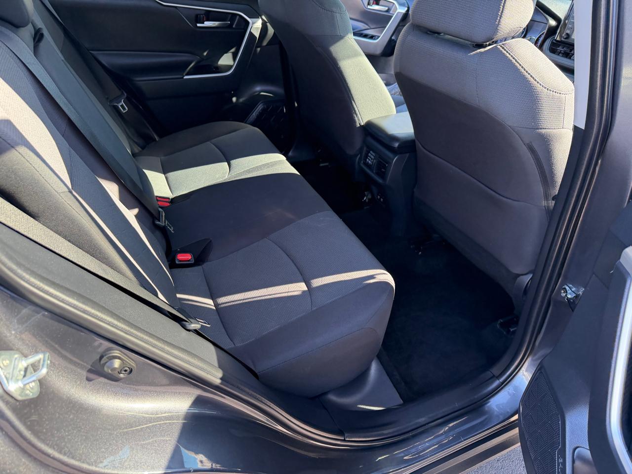 Toyota RAV4 XLE AWD 2019