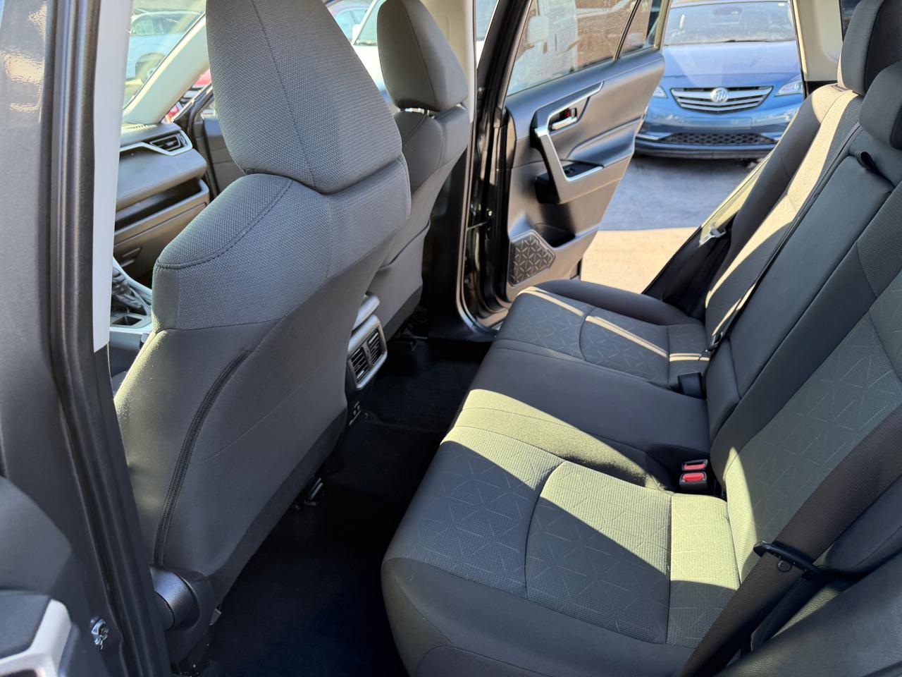 Toyota RAV4 XLE AWD 2019