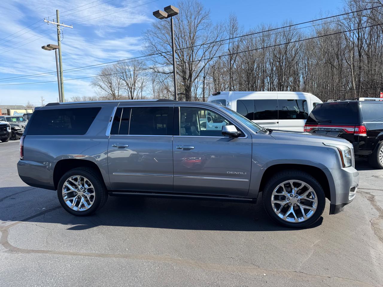 GMC Yukon XL 2WD 4dr Denali 2019