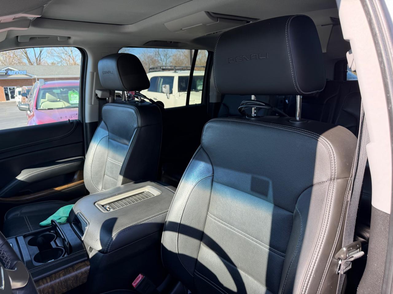 GMC Yukon XL 2WD 4dr Denali 2019