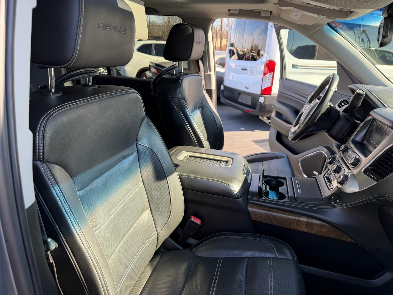 GMC Yukon XL 2WD 4dr Denali 2019