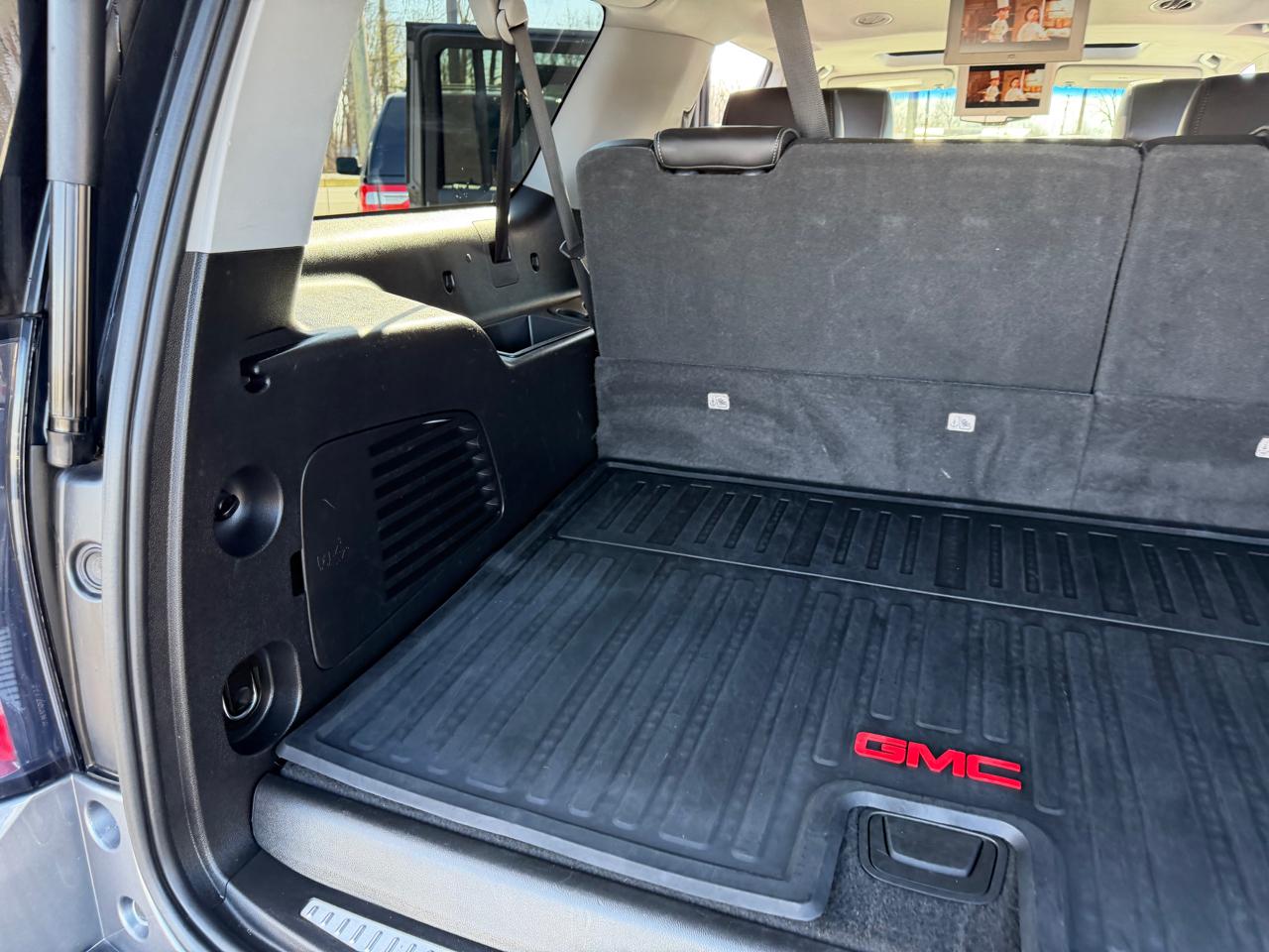 GMC Yukon XL 2WD 4dr Denali 2019