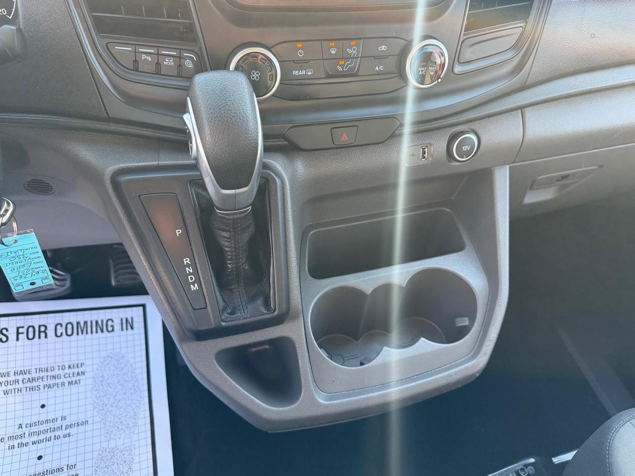 Ford Transit Passenger Wagon T-350 148" Low Roof XLT RWD 2021