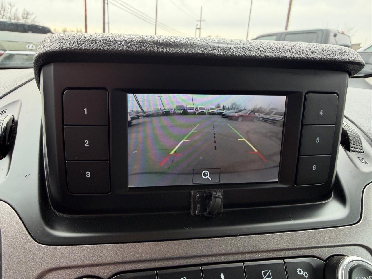 Ford Transit Connect Van XL LWB w/Rear Symmetrical Doors 2022