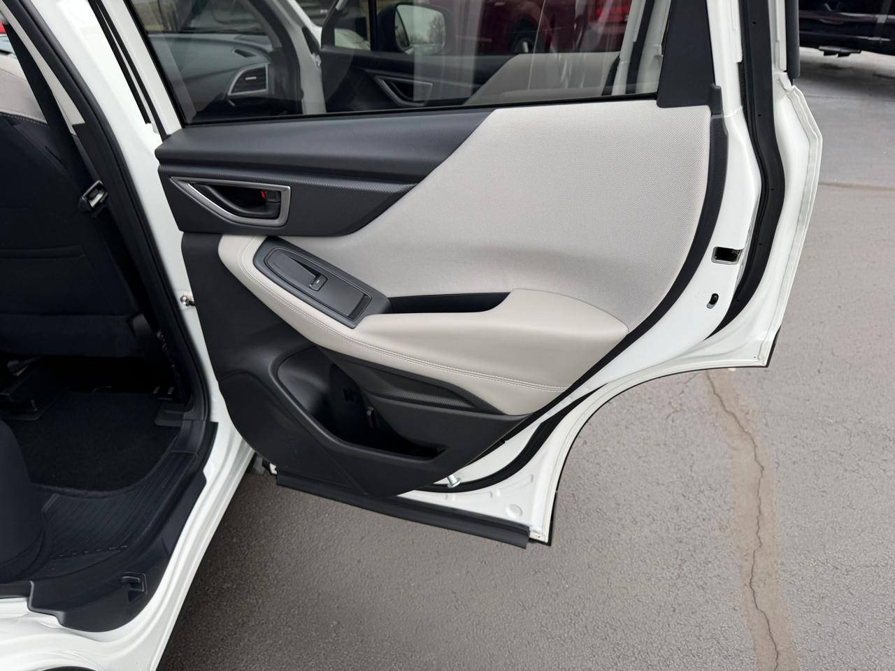 Subaru Forester AWD 2024