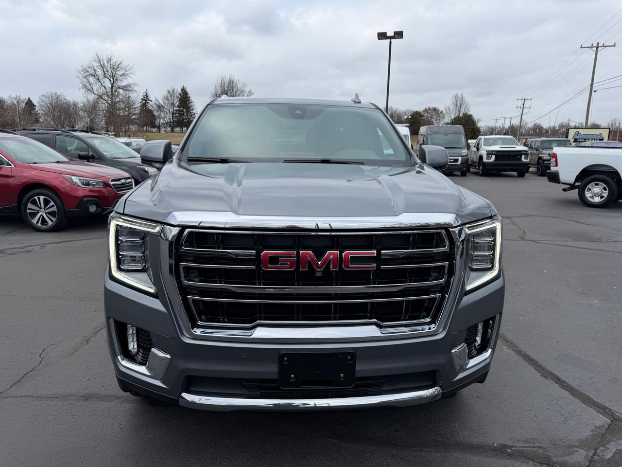 GMC Yukon XL 4WD 4dr SLT 2022