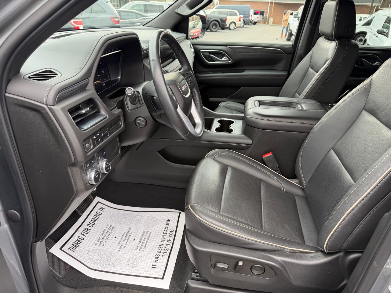 GMC Yukon XL 4WD 4dr SLT 2022