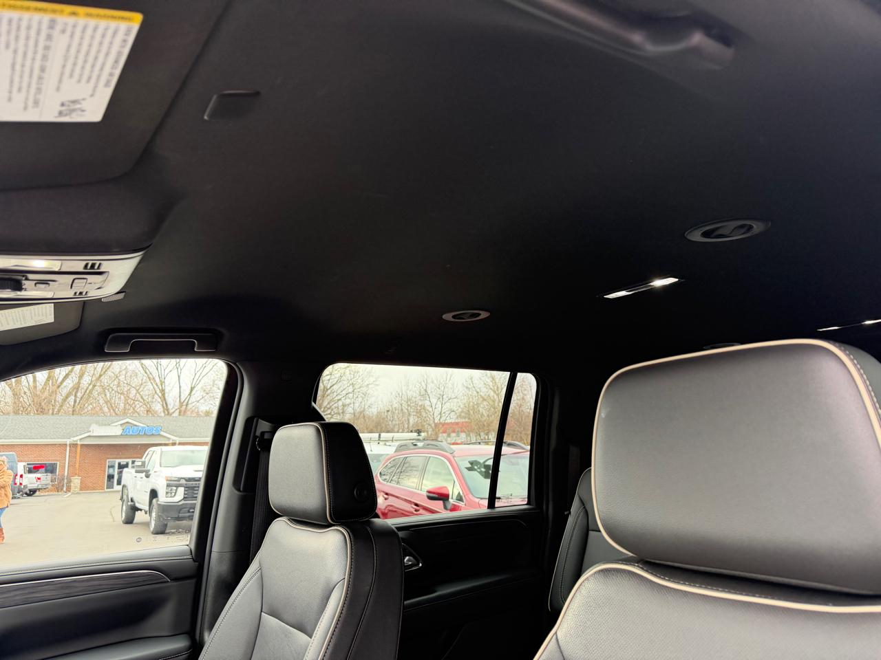 GMC Yukon XL 4WD 4dr SLT 2022