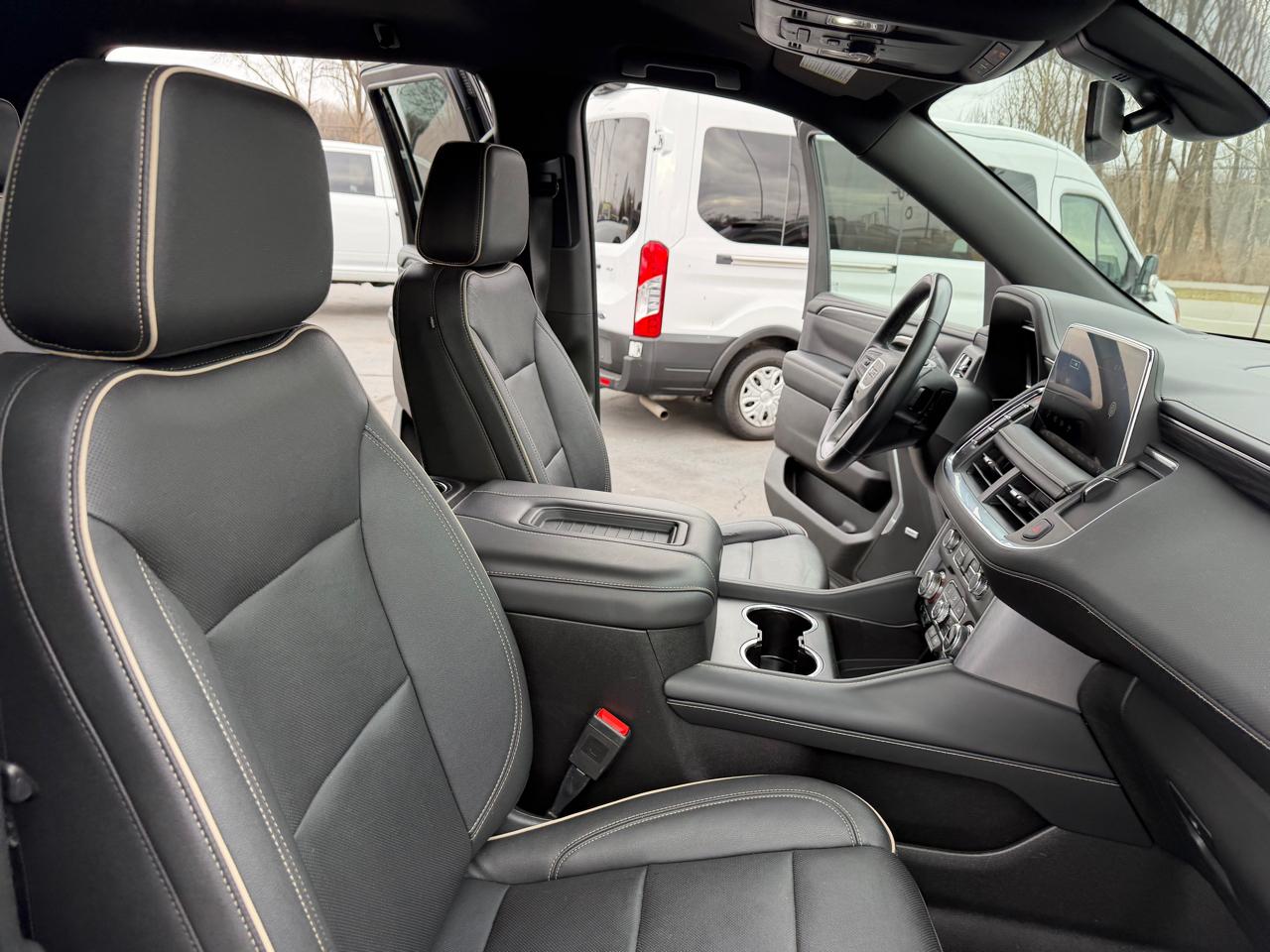 GMC Yukon XL 4WD 4dr SLT 2022