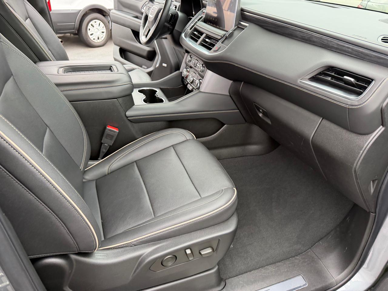 GMC Yukon XL 4WD 4dr SLT 2022